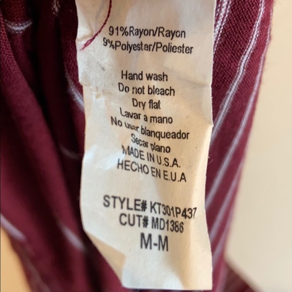 Misia burgundy top with buttons down the back made in the USA Size Medium - Picture 4 of 4